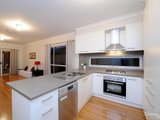 https://images.listonce.com.au/custom/160x/listings/10-arbour-avenue-point-cook-vic-3030/873/01612873_img_11.jpg?TBgEc8insJs