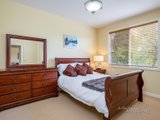 https://images.listonce.com.au/custom/160x/listings/10-aviemore-close-sorrento-vic-3943/826/00927826_img_11.jpg?mvf0wAtQniQ