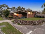 https://images.listonce.com.au/custom/160x/listings/10-bambra-street-croydon-vic-3136/958/01523958_img_02.jpg?sT6bMJtQOoc