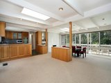 https://images.listonce.com.au/custom/160x/listings/10-beckett-road-donvale-vic-3111/739/00620739_img_05.jpg?L_CjgxHAKQE