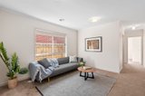 https://images.listonce.com.au/custom/160x/listings/10-beekeeper-road-armstrong-creek-vic-3217/615/01698615_img_03.jpg?HwxRykI16nE