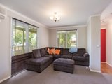 https://images.listonce.com.au/custom/160x/listings/10-belair-close-seville-vic-3139/045/01524045_img_02.jpg?36Gi5HWSNh8