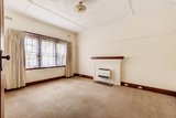 https://images.listonce.com.au/custom/160x/listings/10-bellett-street-camberwell-vic-3124/686/01597686_img_04.jpg?P3LJs8FDlq0