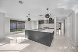 https://images.listonce.com.au/custom/160x/listings/10-bellington-drive-alfredton-vic-3350/247/01923247_img_07.jpg?3cUgQquf9us