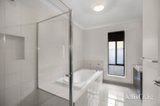 https://images.listonce.com.au/custom/160x/listings/10-bellington-drive-alfredton-vic-3350/247/01923247_img_09.jpg?duCtDNNzxe4