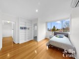 https://images.listonce.com.au/custom/160x/listings/10-black-street-mont-albert-vic-3127/993/01570993_img_09.jpg?ix5iqVs5-YA