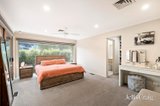 https://images.listonce.com.au/custom/160x/listings/10-bounty-court-lilydale-vic-3140/162/01836162_img_09.jpg?18RFWF3PDRo