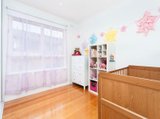 https://images.listonce.com.au/custom/160x/listings/10-bradstreet-road-mount-waverley-vic-3149/780/01977780_img_08.jpg?XZkg7M8FXlw