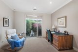 https://images.listonce.com.au/custom/160x/listings/10-bridges-street-glen-iris-vic-3146/747/00910747_img_07.jpg?9EZKizhQzJw