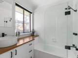https://images.listonce.com.au/custom/160x/listings/10-bungalalli-avenue-clifton-springs-vic-3222/456/01846456_img_09.jpg?RJS8OlJ4HYY