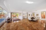 https://images.listonce.com.au/custom/160x/listings/10-burroughs-road-balwyn-vic-3103/991/00492991_img_12.jpg?DxB507_EIio