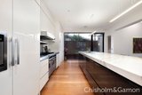 https://images.listonce.com.au/custom/160x/listings/10-byrne-avenue-elwood-vic-3184/375/01794375_img_05.jpg?wI1CCtlXzgc