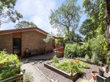 https://images.listonce.com.au/custom/160x/listings/10-cantala-crescent-ringwood-north-vic-3134/004/00621004_img_08.jpg?7eCsII4FtP4