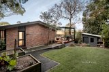 https://images.listonce.com.au/custom/160x/listings/10-cantala-crescent-ringwood-north-vic-3134/152/01406152_img_14.jpg?9CAjNp8O4GM