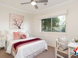 https://images.listonce.com.au/custom/160x/listings/10-carmella-close-chirnside-park-vic-3116/532/01529532_img_15.jpg?ky2DyRQ0HHI