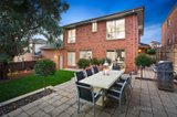 https://images.listonce.com.au/custom/160x/listings/10-cascades-view-yallambie-vic-3085/010/00622010_img_08.jpg?19LYKNB68m8