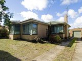 https://images.listonce.com.au/custom/160x/listings/10-charles-street-belmont-vic-3216/884/01698884_img_01.jpg?eGcy9kcSD_0