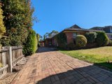 https://images.listonce.com.au/custom/160x/listings/10-chicago-street-maribyrnong-vic-3032/984/01738984_img_03.jpg?omFWacH5TFE