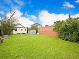 https://images.listonce.com.au/custom/160x/listings/10-civic-parade-seaholme-vic-3018/285/01202285_img_06.jpg?gltNTB658CM