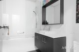 https://images.listonce.com.au/custom/160x/listings/10-clare-lane-kensington-vic-3031/238/01775238_img_09.jpg?raRXIL0YbBg