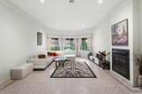 https://images.listonce.com.au/custom/160x/listings/10-clematis-court-warrandyte-vic-3113/290/01143290_img_03.jpg?p2wGnBGPoiE