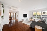 https://images.listonce.com.au/custom/160x/listings/10-clement-crescent-croydon-vic-3136/523/01815523_img_04.jpg?iHIjqkioEYU