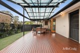 https://images.listonce.com.au/custom/160x/listings/10-clement-crescent-croydon-vic-3136/523/01815523_img_10.jpg?4qJ-R8MJ-XU