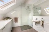 https://images.listonce.com.au/custom/160x/listings/10-clyde-street-st-kilda-vic-3182/125/01708125_img_12.jpg?OatYR-2MbT8