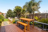 https://images.listonce.com.au/custom/160x/listings/10-coimadai-court-mornington-vic-3931/446/01808446_img_10.jpg?n7Q_xQ0Peyg