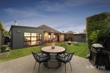 https://images.listonce.com.au/custom/160x/listings/10-collard-street-newington-vic-3350/016/01982016_img_04.jpg?Q_B2_xBJCeI