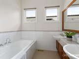 https://images.listonce.com.au/custom/160x/listings/10-collingwood-road-newport-vic-3015/418/01203418_img_10.jpg?IRYNRiJw71M