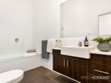 https://images.listonce.com.au/custom/160x/listings/10-collins-street-williamstown-vic-3016/193/01202193_img_09.jpg?Kr8c3DCQG_4