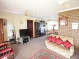 https://images.listonce.com.au/custom/160x/listings/10-conniston-street-wendouree-vic-3355/772/01575772_img_04.jpg?uze3I6eaosc