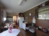 https://images.listonce.com.au/custom/160x/listings/10-conniston-street-wendouree-vic-3355/772/01575772_img_05.jpg?m61GouNKcX0