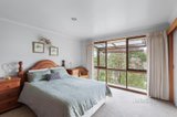 https://images.listonce.com.au/custom/160x/listings/10-coolaroo-avenue-hurstbridge-vic-3099/533/01594533_img_06.jpg?2IS8QZx1un4