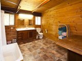 https://images.listonce.com.au/custom/160x/listings/10-coppards-road-newcomb-vic-3219/866/01698866_img_15.jpg?BVzQXRD2JYc