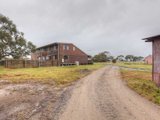 https://images.listonce.com.au/custom/160x/listings/10-coppards-road-newcomb-vic-3219/866/01698866_img_23.jpg?0VxWouN112o