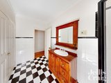https://images.listonce.com.au/custom/160x/listings/10-coronet-street-flemington-vic-3031/059/01725059_img_17.jpg?i0XcHSNkQYc