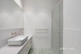 https://images.listonce.com.au/custom/160x/listings/10-cotter-street-richmond-vic-3121/125/01722125_img_10.jpg?pGzPWnKlFxk