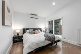 https://images.listonce.com.au/custom/160x/listings/10-cranwell-avenue-strathmore-vic-3041/772/01391772_img_08.jpg?UGO-cVOmQxI