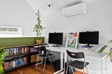 https://images.listonce.com.au/custom/160x/listings/10-crawford-street-newport-vic-3015/797/01983797_img_10.jpg?aUukoUSRuzY