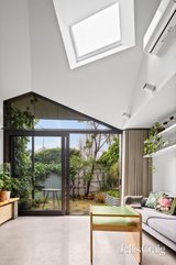 https://images.listonce.com.au/custom/160x/listings/10-crawford-street-newport-vic-3015/797/01983797_img_15.jpg?f7mOxY0SZM8