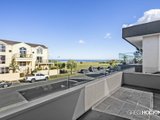 https://images.listonce.com.au/custom/160x/listings/10-crofton-drive-williamstown-vic-3016/495/01203495_img_08.jpg?QZzZuEdrftA