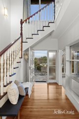 https://images.listonce.com.au/custom/160x/listings/10-culverlands-road-heathmont-vic-3135/734/01974734_img_05.jpg?JDmFg6Ezdjg