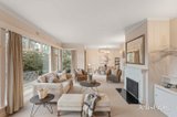 https://images.listonce.com.au/custom/160x/listings/10-culverlands-road-heathmont-vic-3135/734/01974734_img_06.jpg?aXG6QFuYh1o