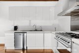 https://images.listonce.com.au/custom/160x/listings/10-curtin-avenue-brunswick-west-vic-3055/772/01909772_img_13.jpg?uC0rUZwhHeI