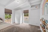 https://images.listonce.com.au/custom/160x/listings/10-dafter-road-woodend-vic-3442/795/01877795_img_12.jpg?ZAH4o0bNkgM
