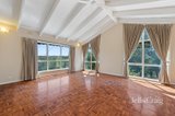 https://images.listonce.com.au/custom/160x/listings/10-dandallo-drive-eltham-vic-3095/331/01915331_img_04.jpg?58ZRJSz9sF0
