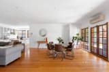 https://images.listonce.com.au/custom/160x/listings/10-darebin-boulevard-reservoir-vic-3073/170/01604170_img_10.jpg?70IgAul6s8o