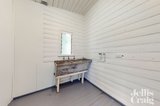 https://images.listonce.com.au/custom/160x/listings/10-davey-avenue-oakleigh-vic-3166/113/01623113_img_04.jpg?R7148DxgWaU